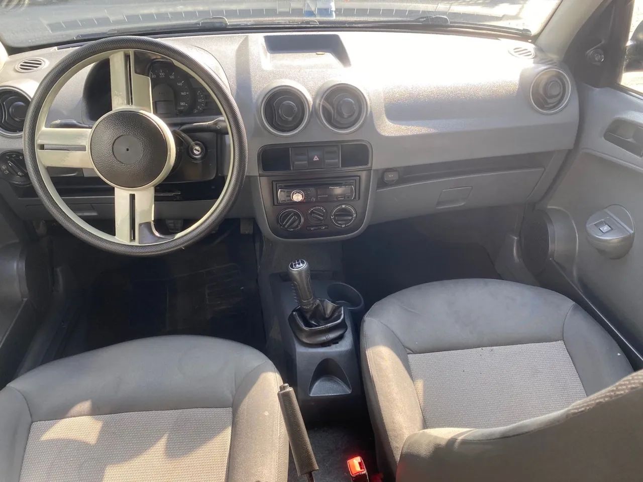 Gol  1.0 MI flex 8V Completo Ano:2013 km157.442   - Foto 4