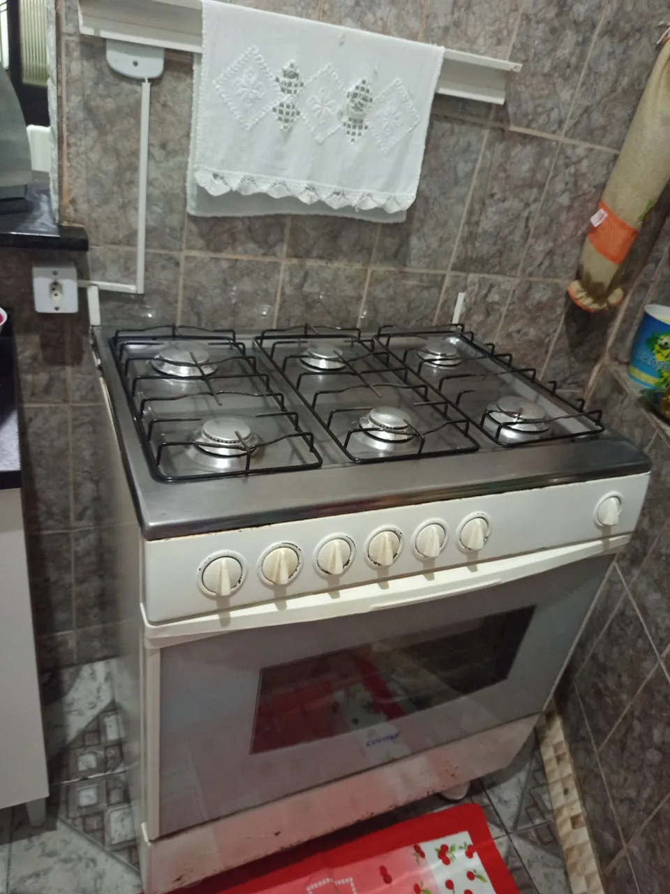 Fogão 6 Bocas com Forno