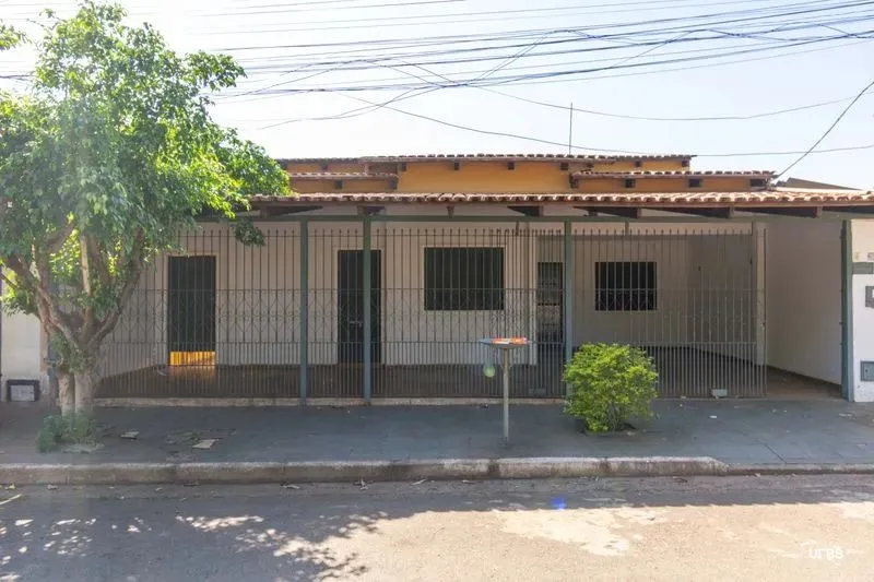 Casa Residencial]]