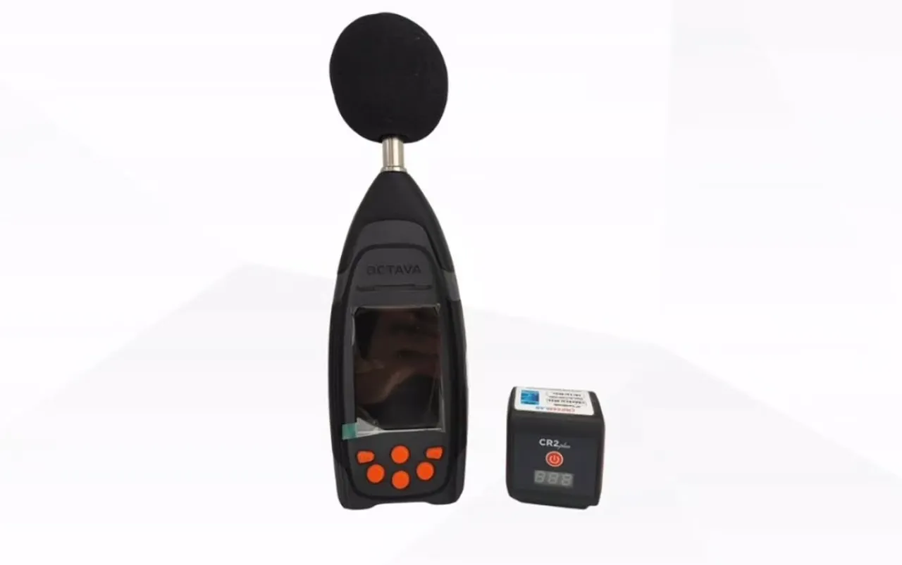 Medidor de nível de som profissional OCTAVA 2