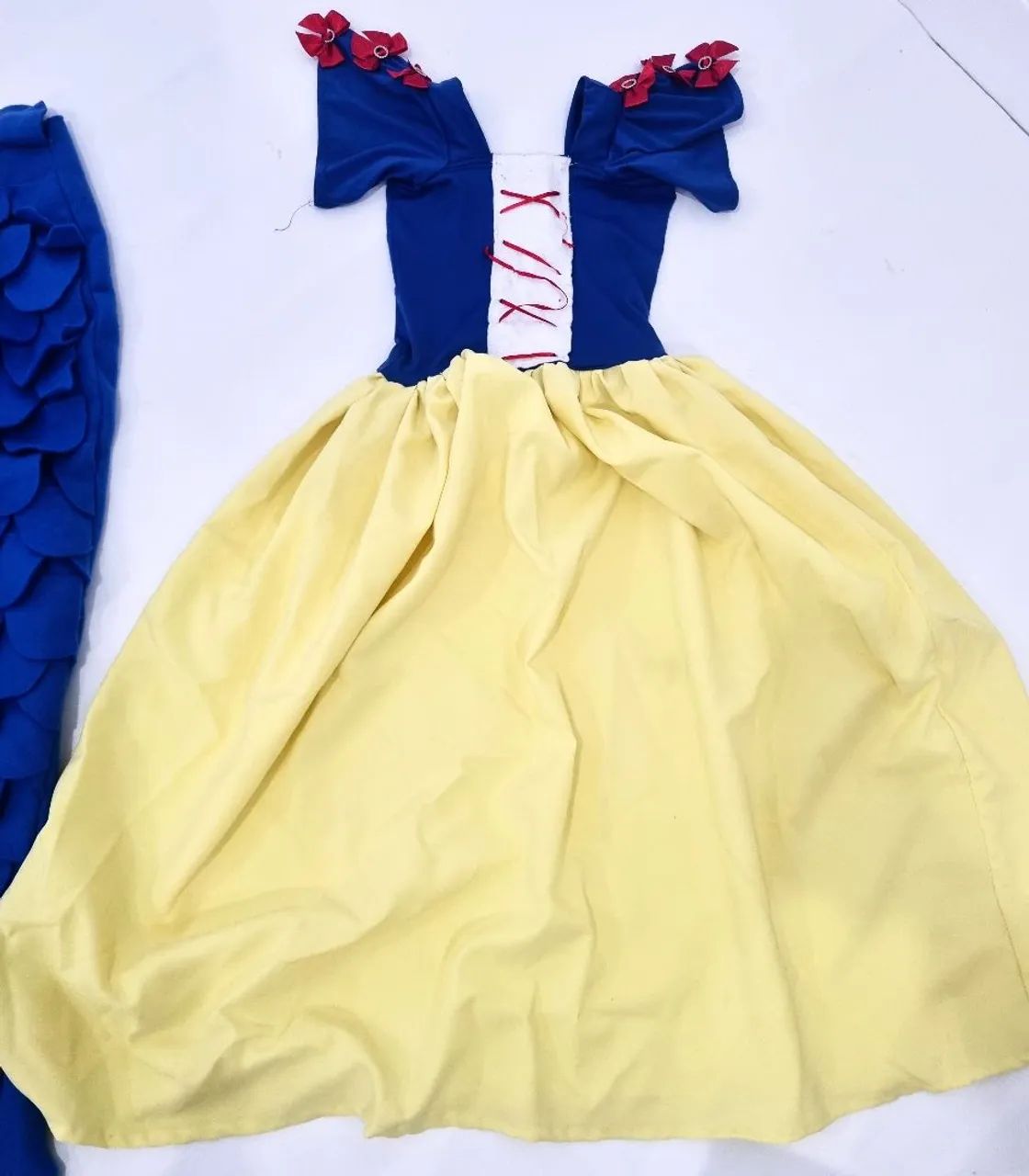 Fantasia Sereia e Branca de Neve - Foto 3