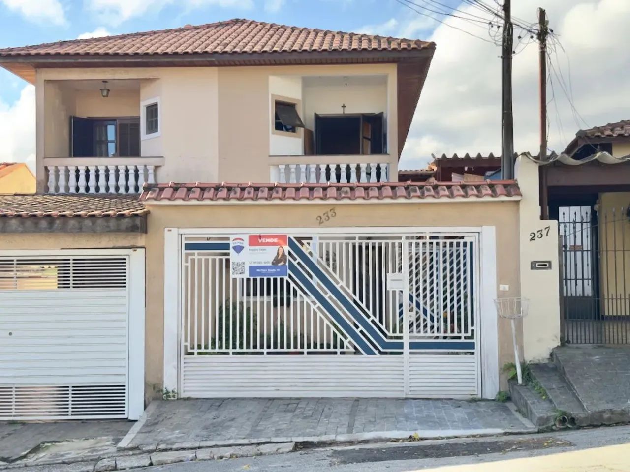 Casa tipo para venda com 3 quartos, sendo 1 suíte, 150m²