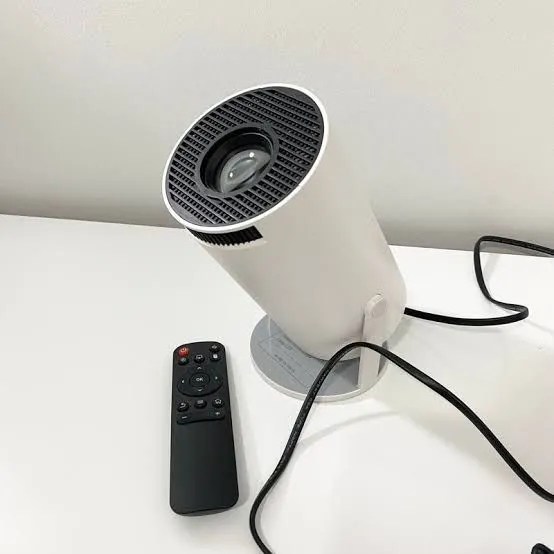 Projetor Hy300
