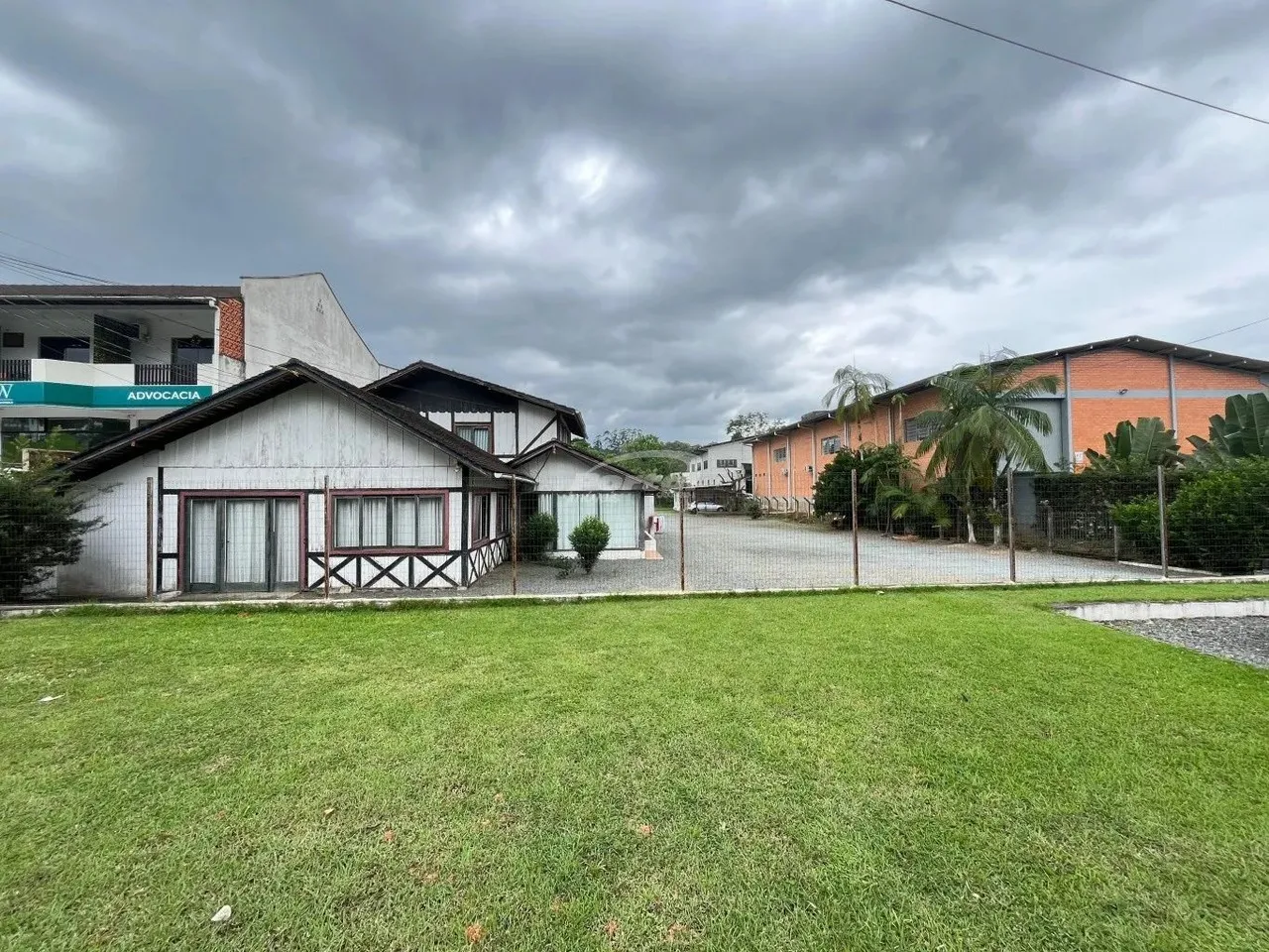 Terreno à venda - 1.375m² - Bairro Itoupava Central