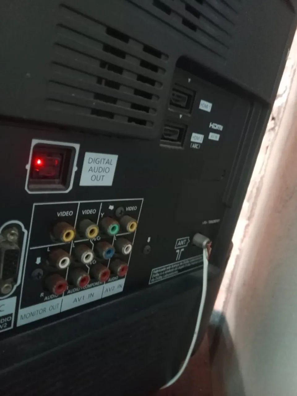 R$550 TV Panasonic 32" - Foto 4