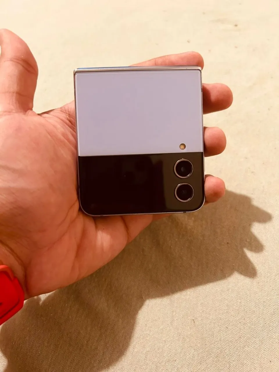 Galaxy Z Flip4 | 256Gb / 8 Ram