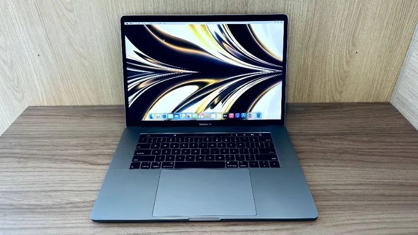 MacBook Pro, 32 Gb Ram, Core i9, 512 Ssd, 15.4 Polegadas, Touch