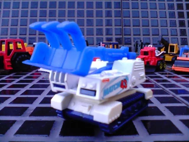 MINIATURA Demolition Machine 43 - 2000 Matchbox - SCL 1/64. - Foto 3