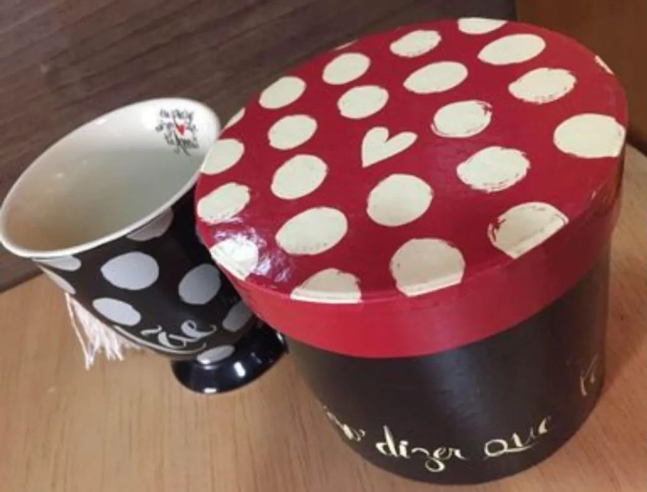 Caneca com caixa Uatt? Temática: Mãe  - Foto 2