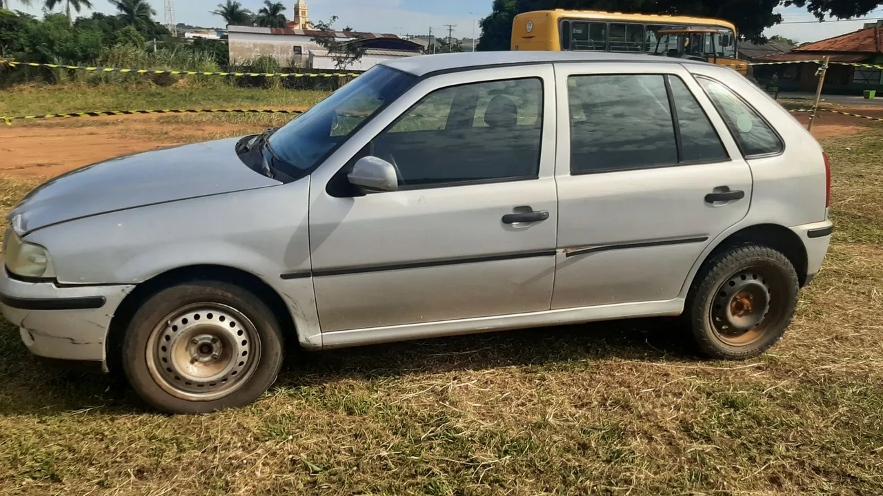 Gol Básico ano 2005