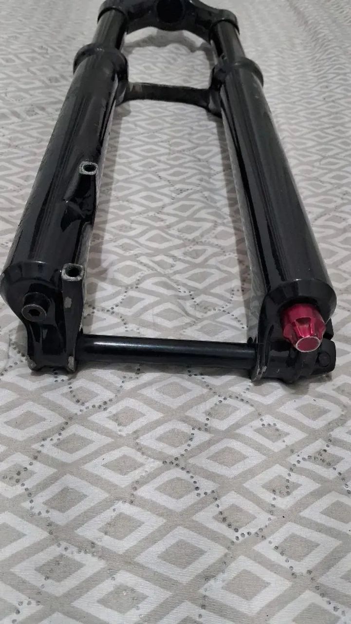 Suspensão RockShox Pike RCT3  - Foto 3