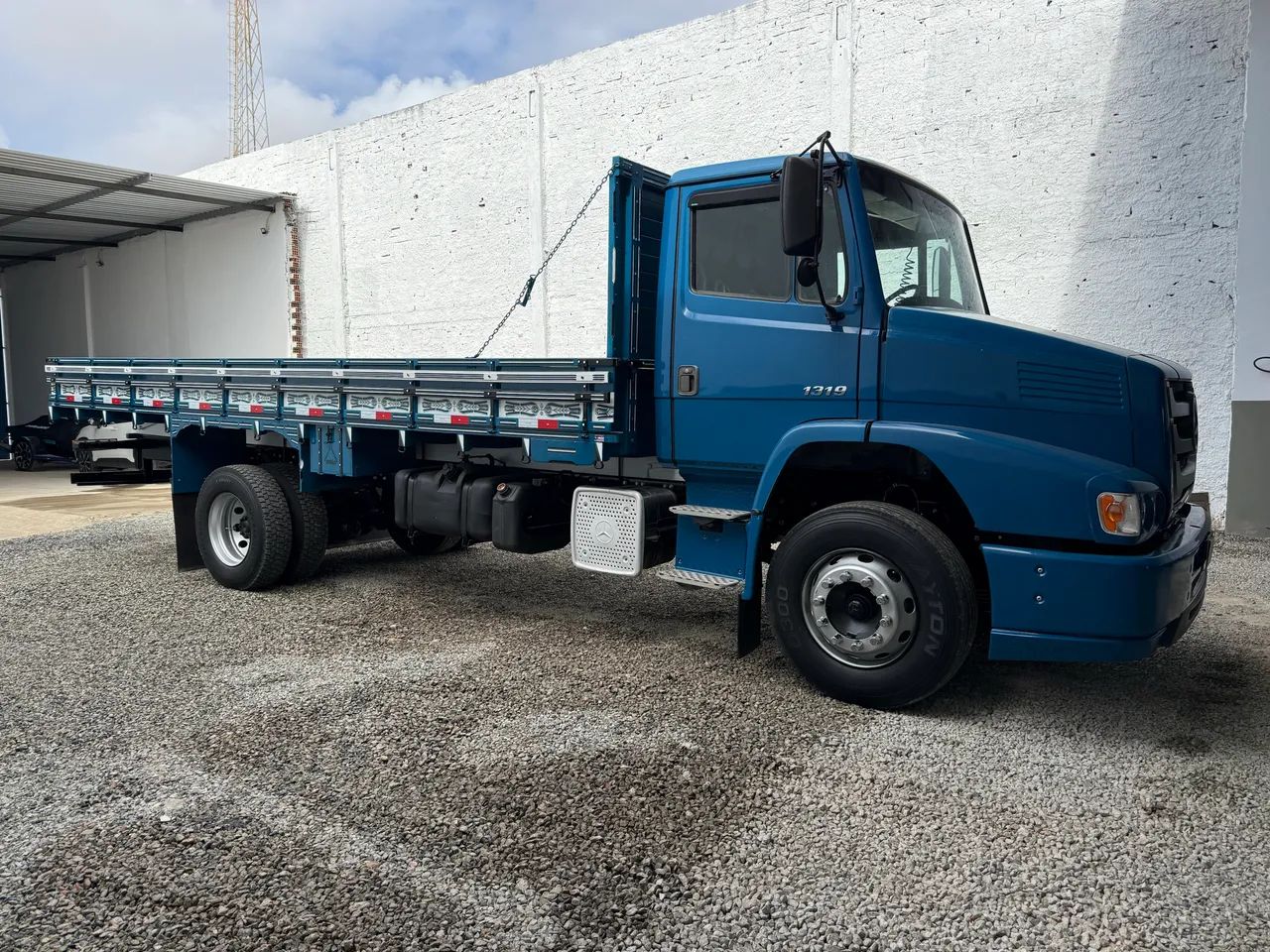 Atron 1319 ano 2016  - Foto 2