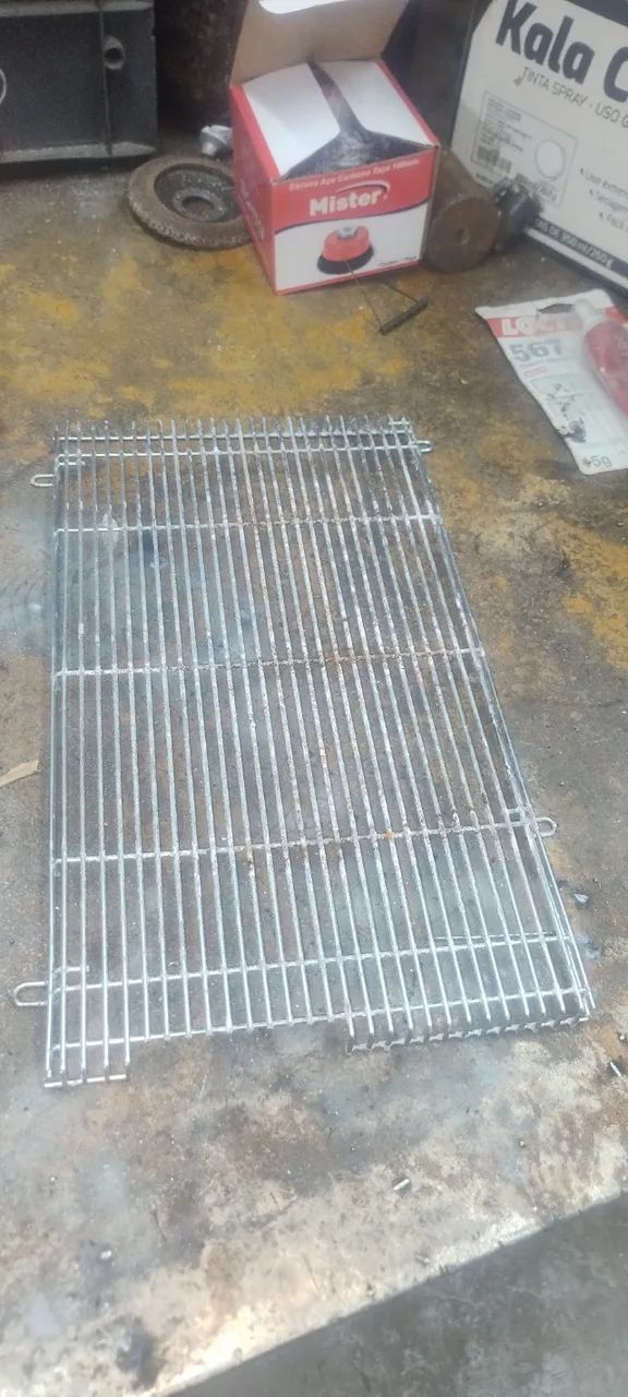 Gaiola viveiro Calopsita e outros medida 1.10x1.05x0.60 - Foto 6