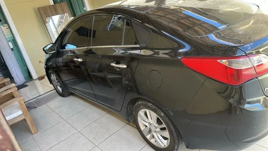 Hyundai HB20S Premium 1.6 Flex 16V Aut. 4P 2014 - Foto 3