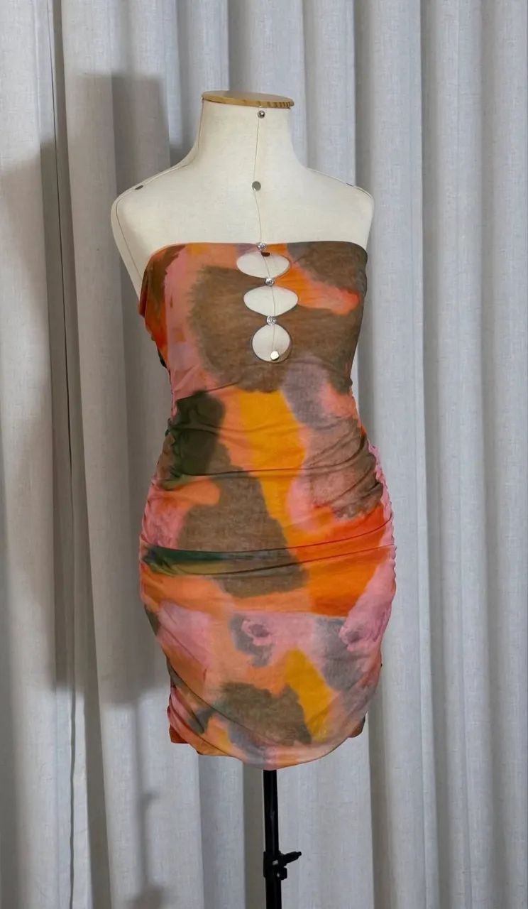 Vestido tomara que caia