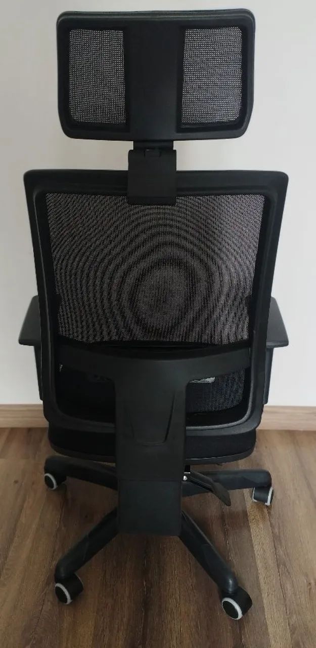 Cadeira escritório com apoio de cabeça ergonômica certificada modelo Brizza - Foto 2