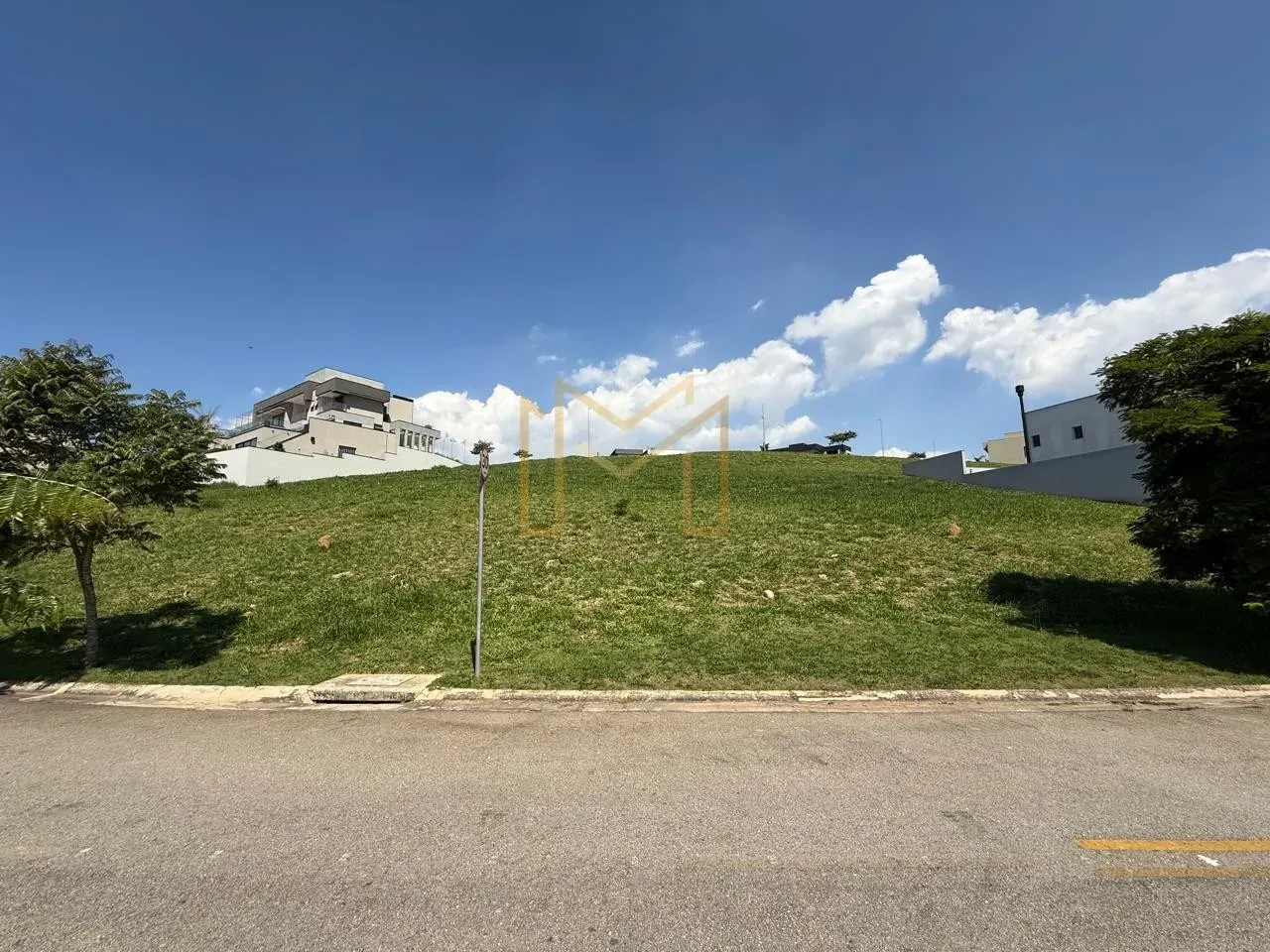 Terreno em Condomínio para Venda em Santana de Parnaíba, Sítio do Morro