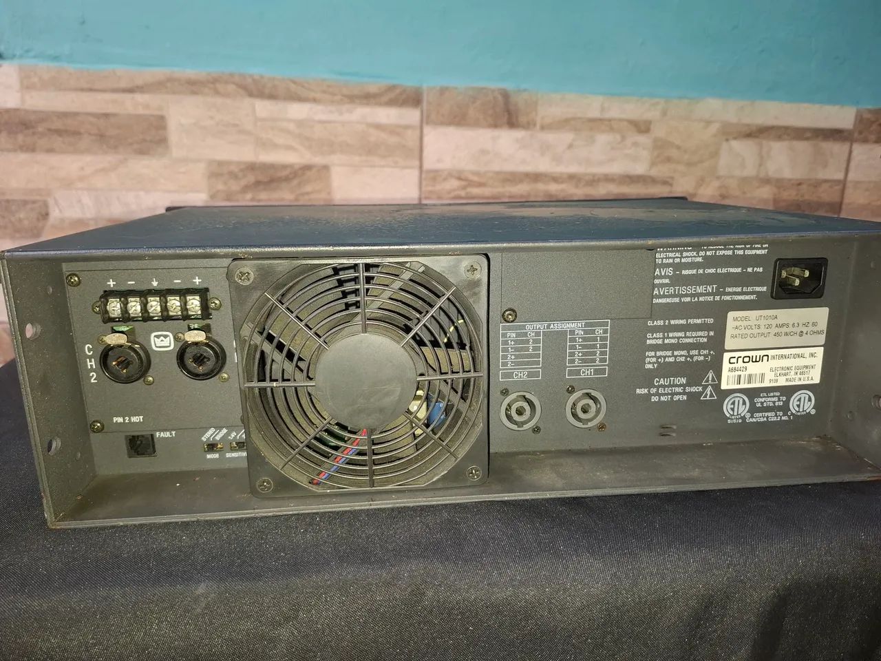 Amplificador Crown Ultra Tech 1010 - Foto 3