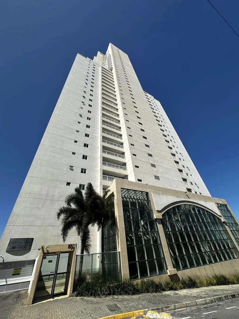 Cobertura Mobiliada com 04 Suítes para LOCAÇÃO Alto Branco - Campina Grande-PB