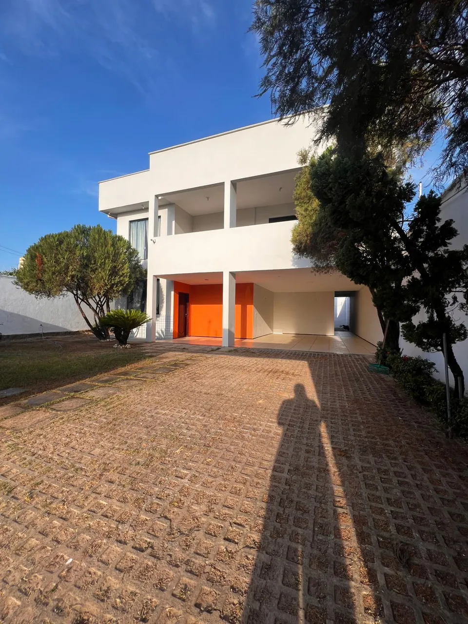 Casa para aluguel e venda na Chácara Brasil