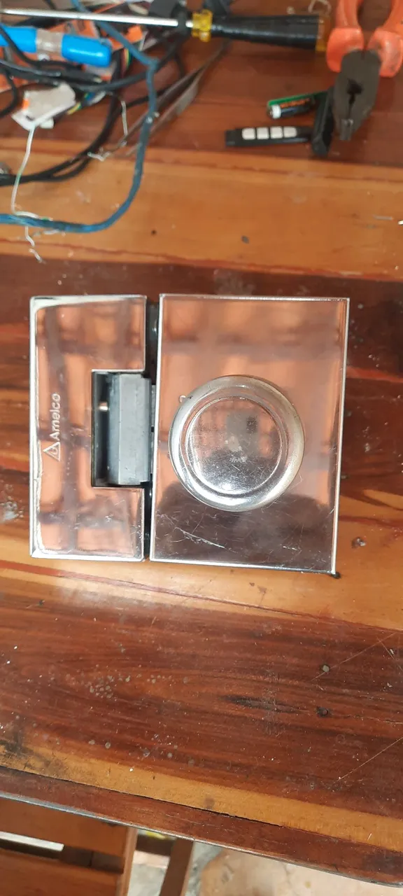 Fechadura de Porta Amelco