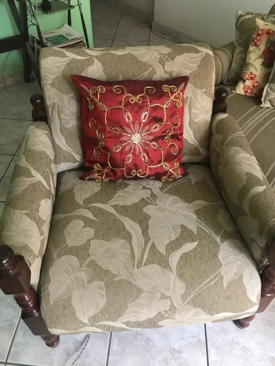 Sofá madeira antigo - Foto 3