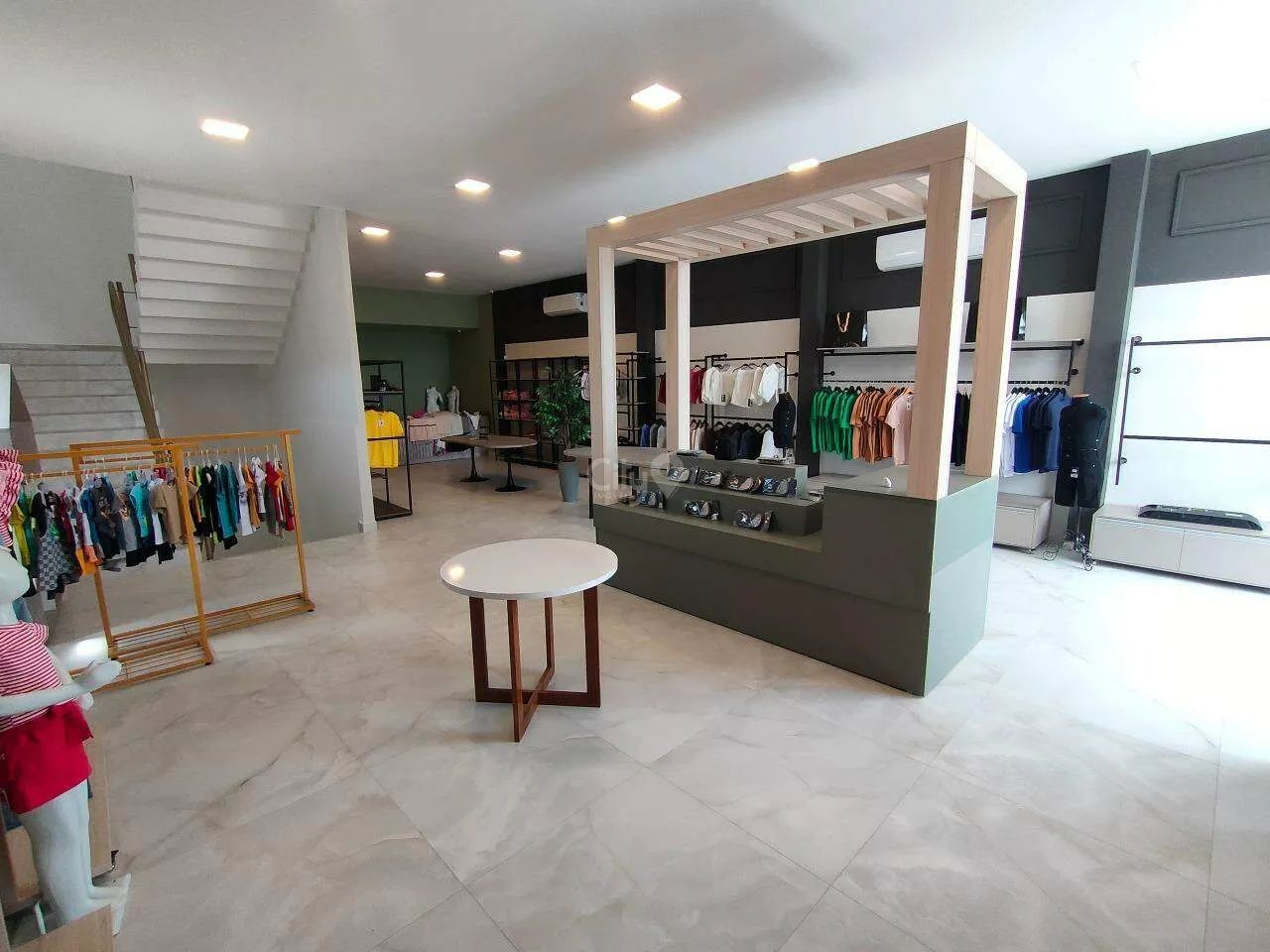 Aluguel de Ponto Comercial no Bairro Siqueira Campos - Localização Privilegiada! - Foto 2