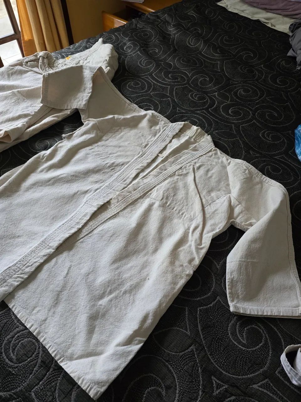 2 Kimonos , 1 adulto outro infantil  - Foto 3