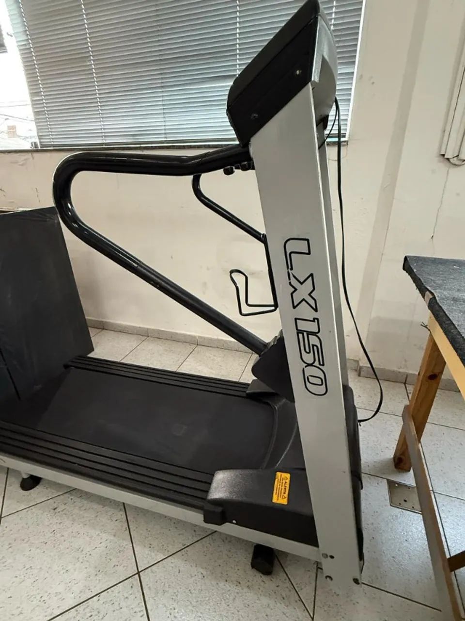Esteira Ergométrica Profissional Movement LX150 G2 - Parcelo no Cartão com Juros - Foto 2