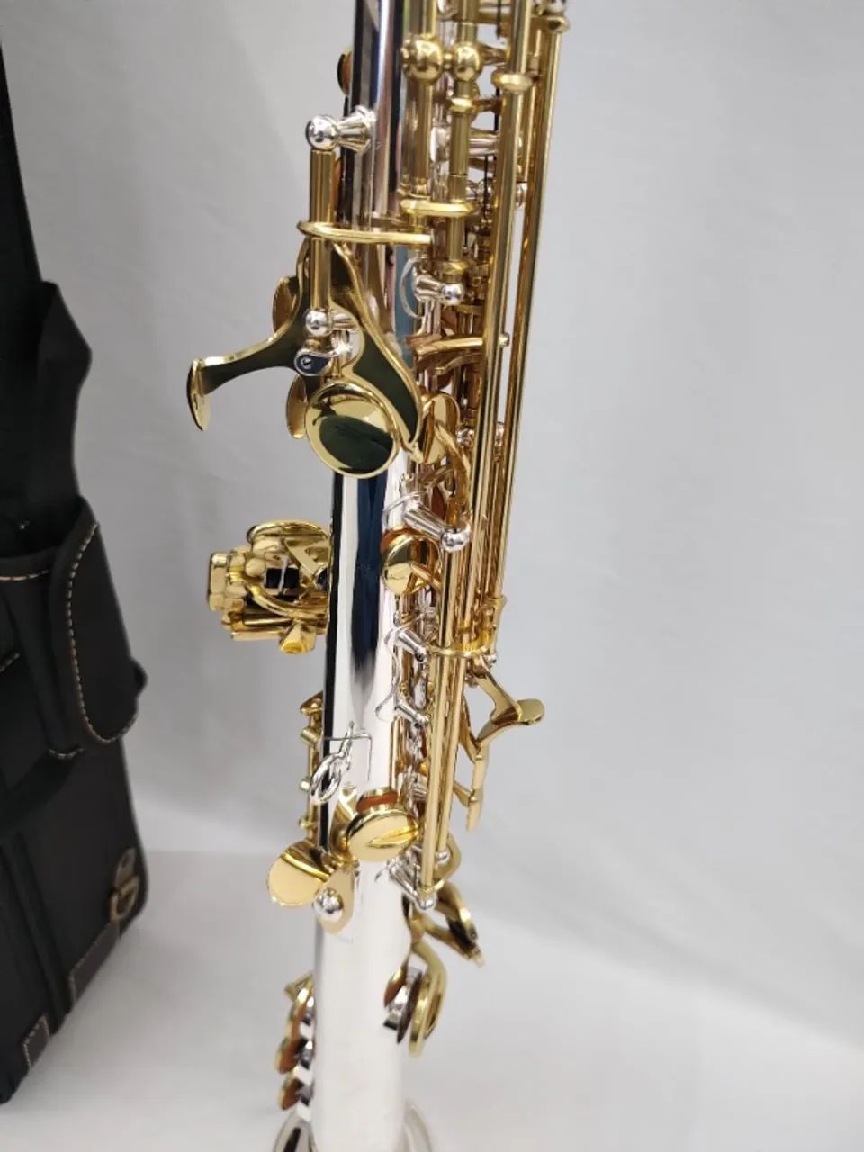 Saxofone Soprano Tokai TSS-200PG SIB (Novo)Prata/Dourado/Troco