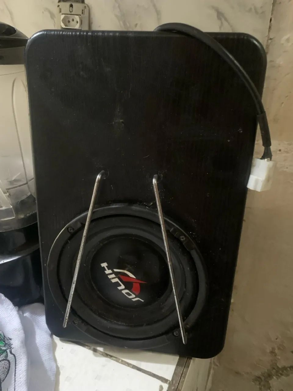 Subwoofer automotivo