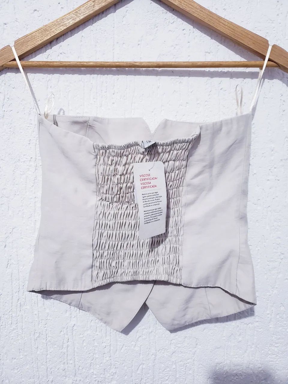 Top Branco sem Alças - Estilo Colete - Foto 2