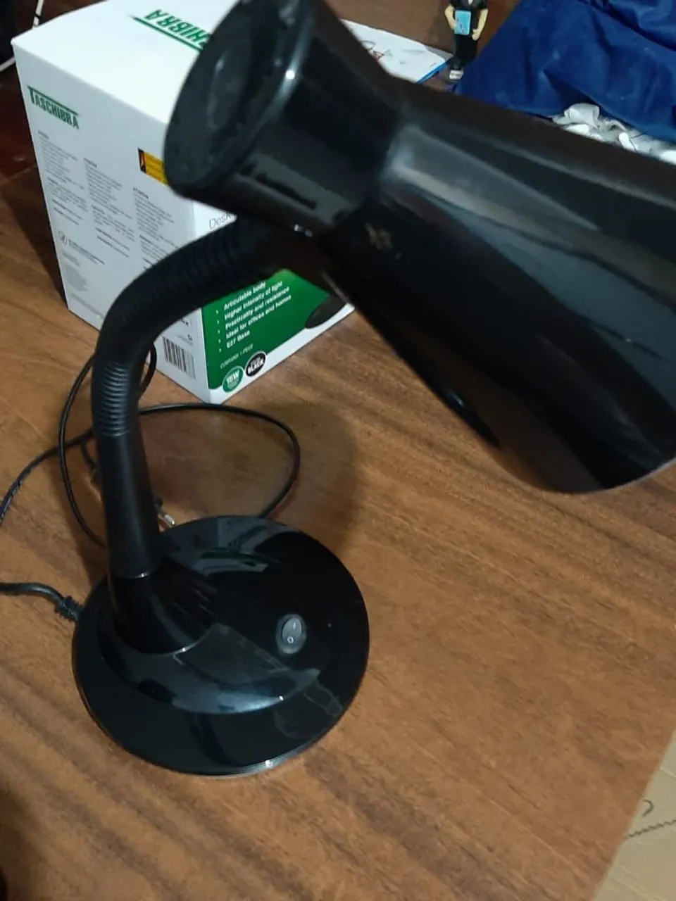 Abajur de Mesa Preto - Taschibra