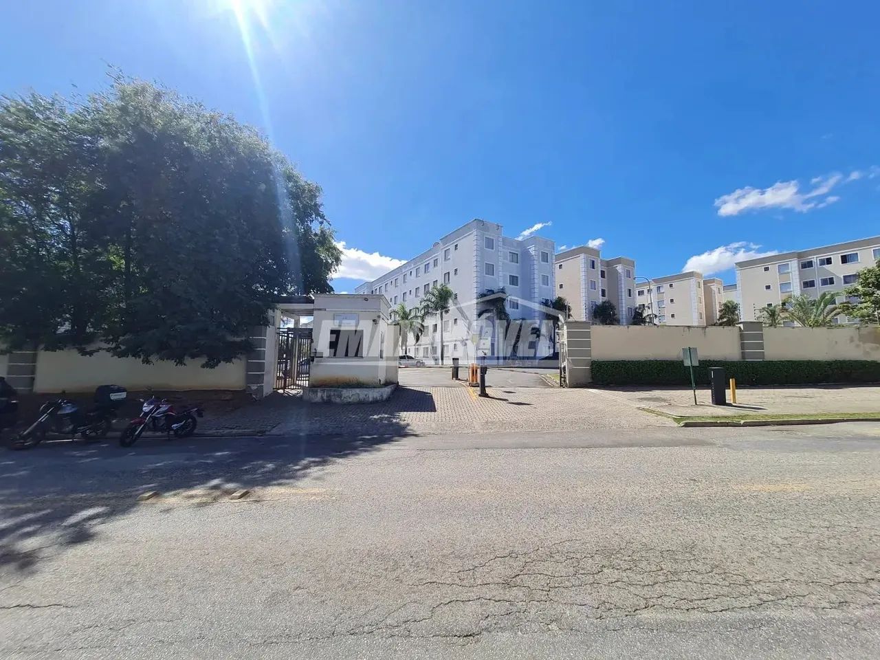 Apartamento com 2 Quartos e 1 vaga - Cond. Parque Sícilia