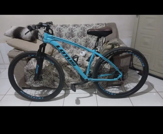 Bicicleta 24 marchas aro 29