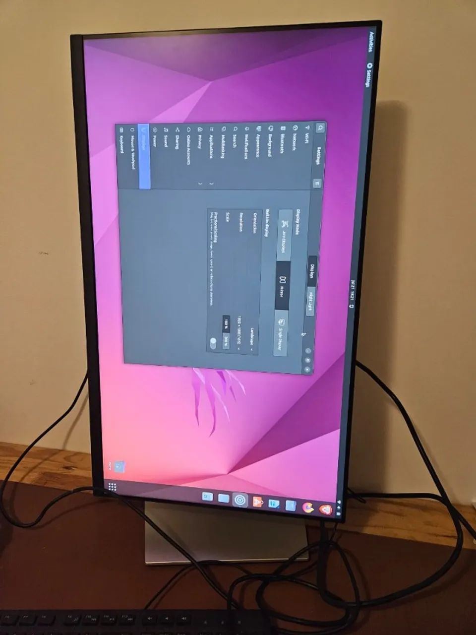 Monitor Dell P2722H - Foto 2