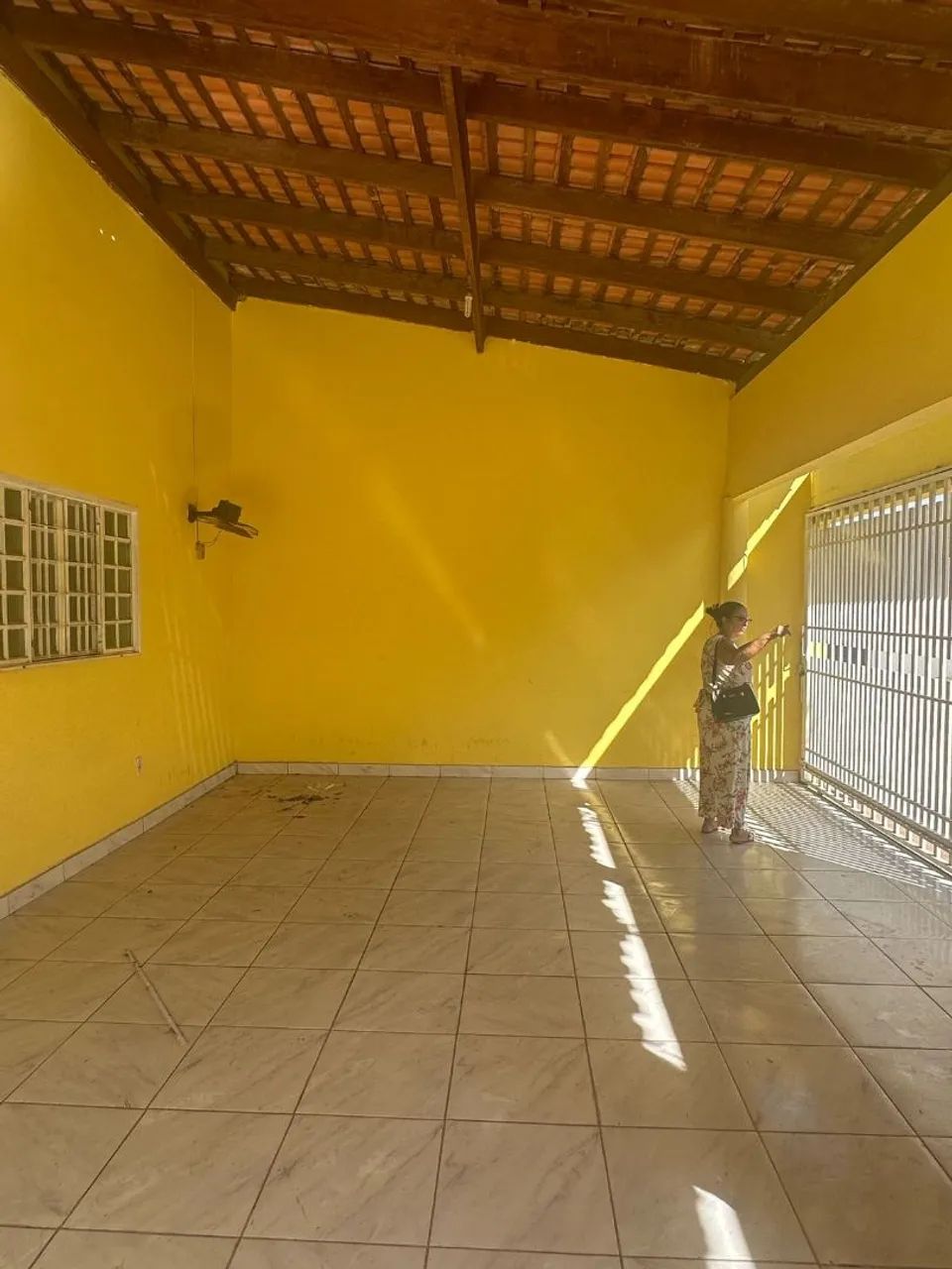 Aluga-se 3 quartos  com ou sem MOBILIADO ( sendo 2 suítes) com garagem ( 3 carros). - Foto 4