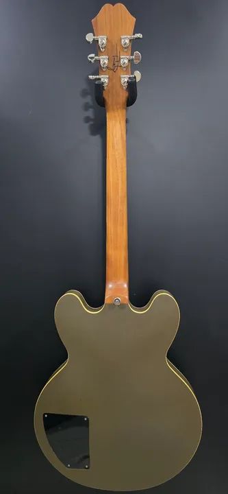 Epiphone Tom DeLongeシグネチャー エレキギター Epiphone Tom DeLonge Signature ES-333 - Brown with Cream Stripe