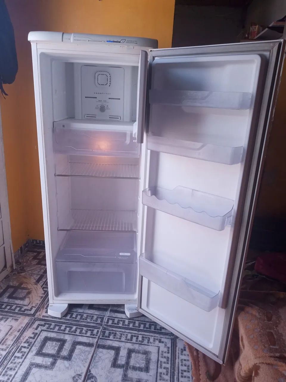 Geladeira Frost Free turbo - Foto 4