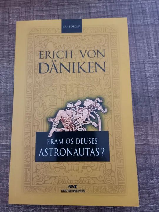 Livro Eram os Deuses Astronautas? - Erich von Däniken