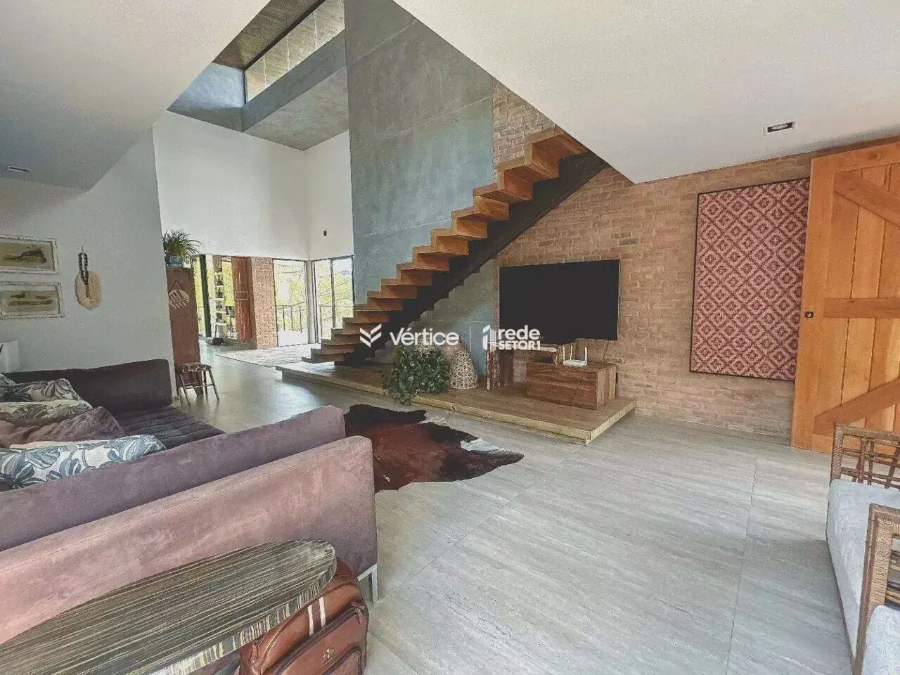 Imóvel para venda possui 420 metros quadrados com 3 quartos - Foto 5
