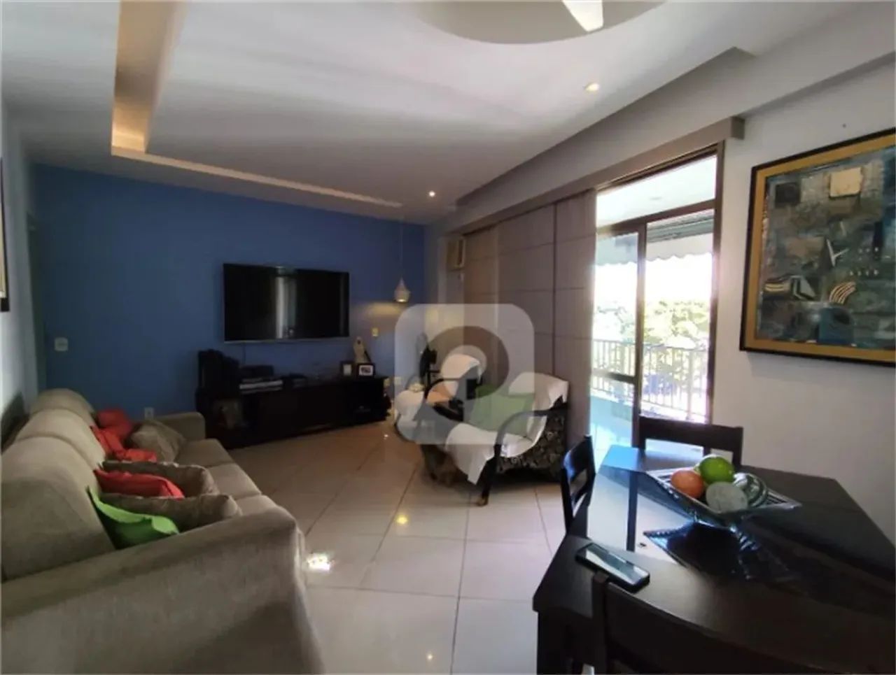 Sala dois quartos com varandão junto ao metrô! - Foto 3