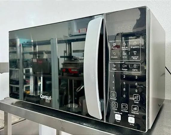 Microondas Consertos Em Geral - Manutenção em geral de Microondas e etc . 