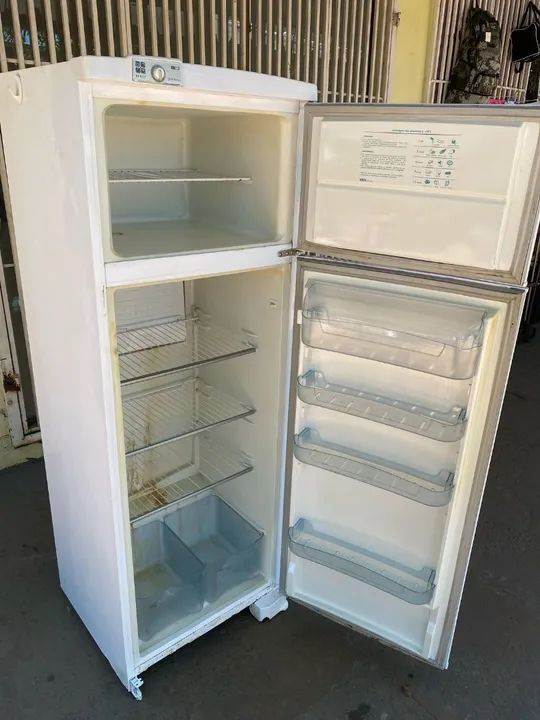 Geladeira Duplex Esmaltec degelo seco 360L - entrego  - Foto 3