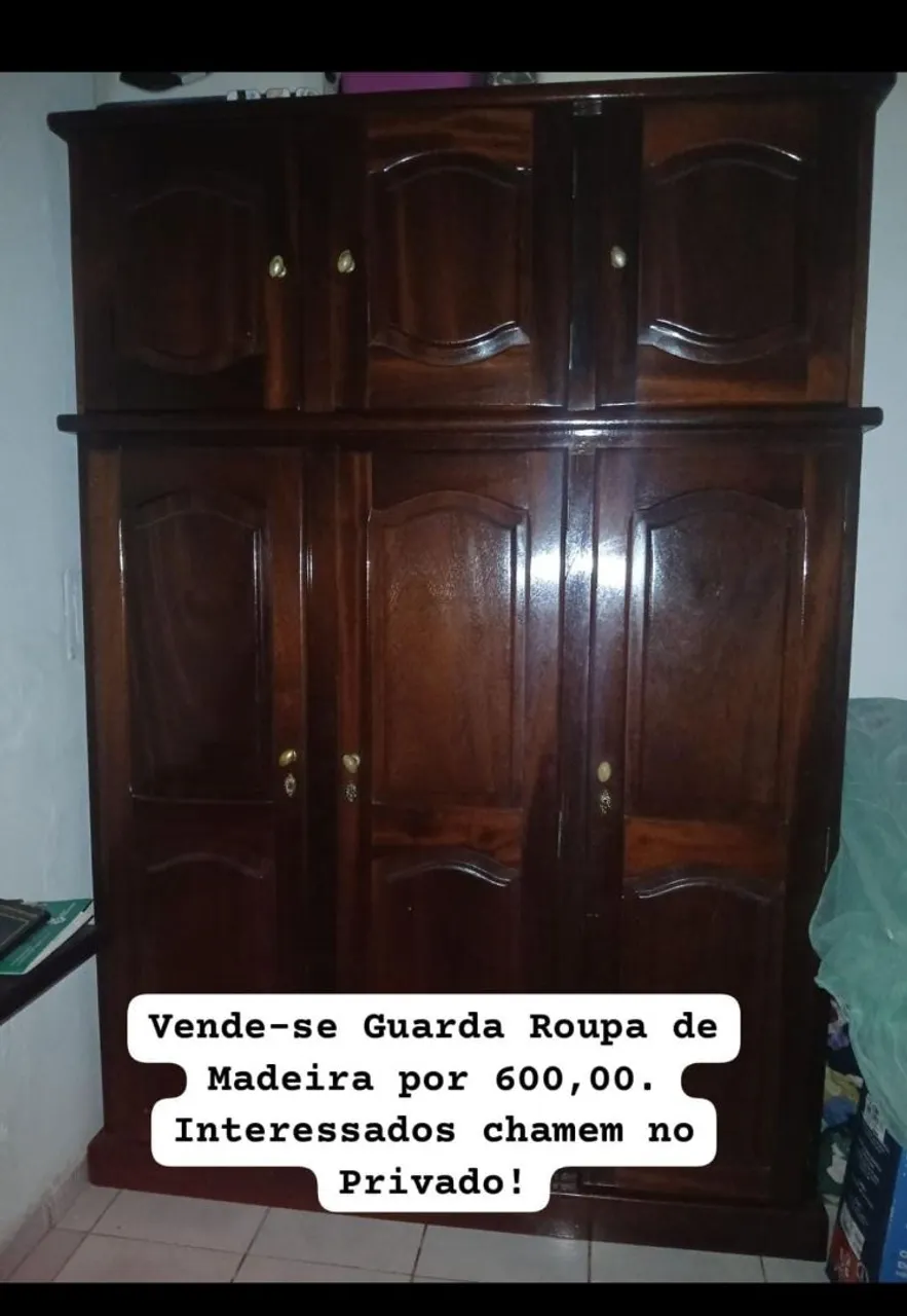 Guarda-Roupa de Madeira - R$600,00