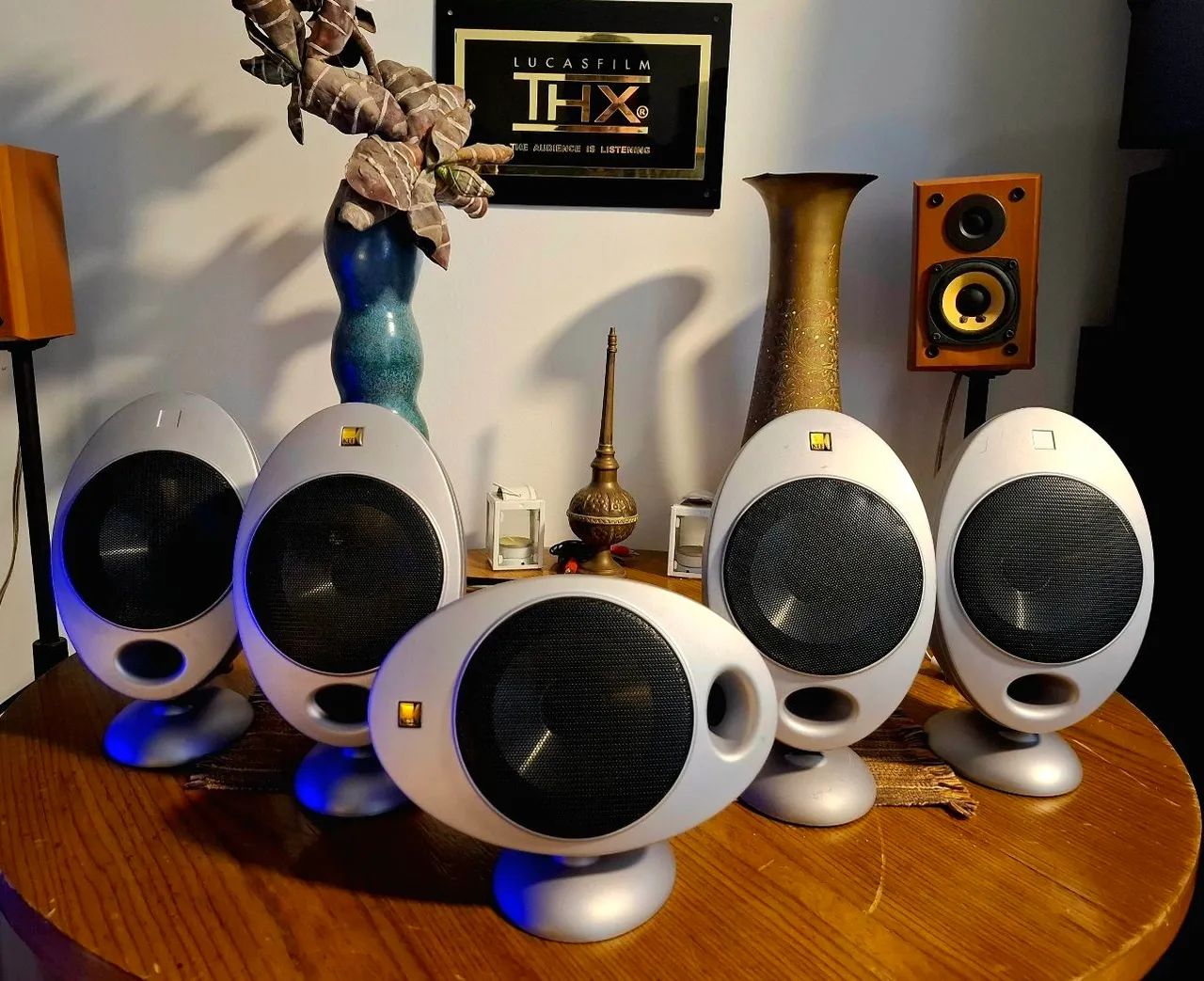CAIXAS KEF 5.0 HT2001 100W 8ohms 88dB EGG Uni-Q tech.