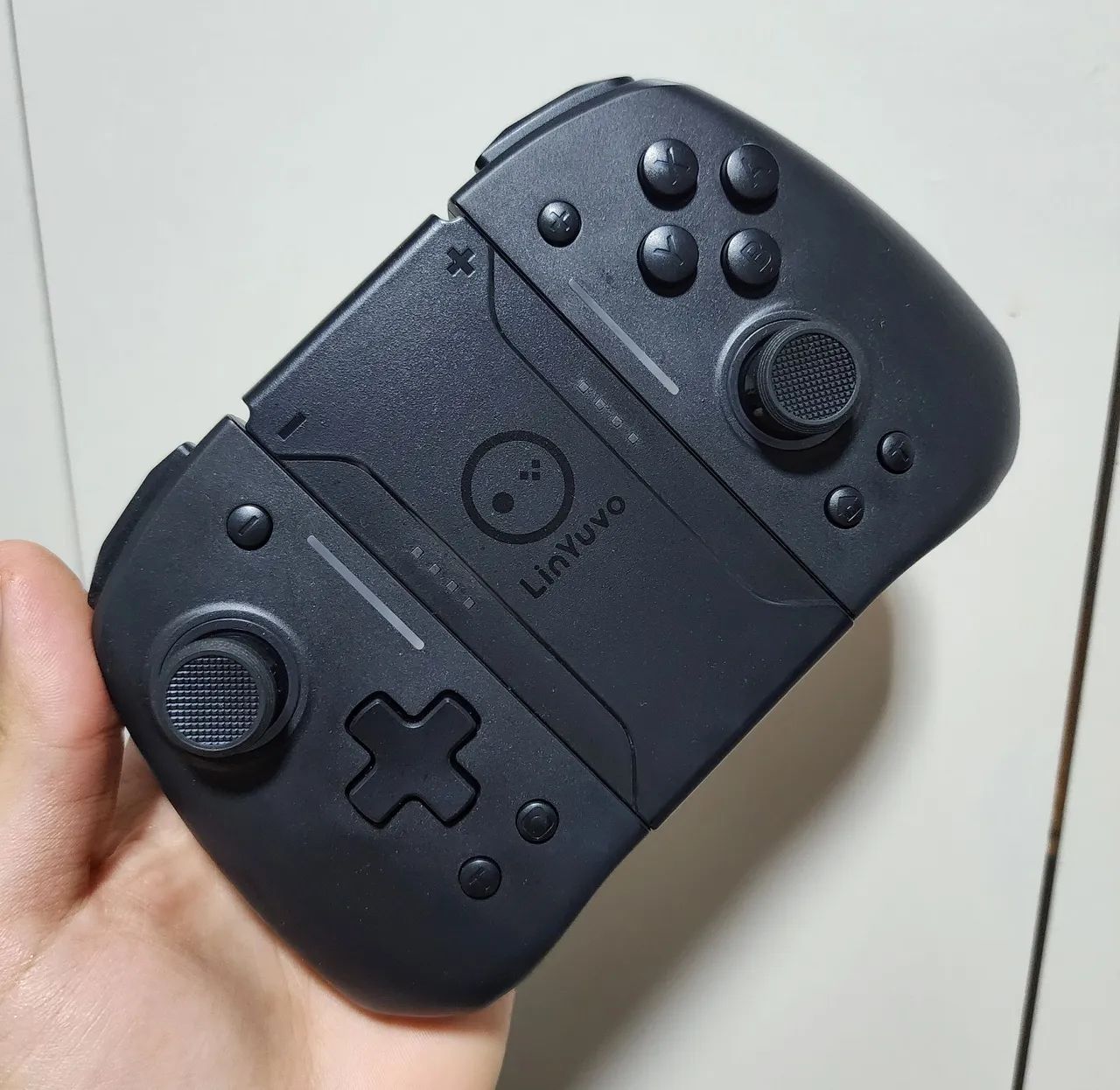 Controle Nintendo Switch - LinYuvo (NOVO)<br> - Foto 2