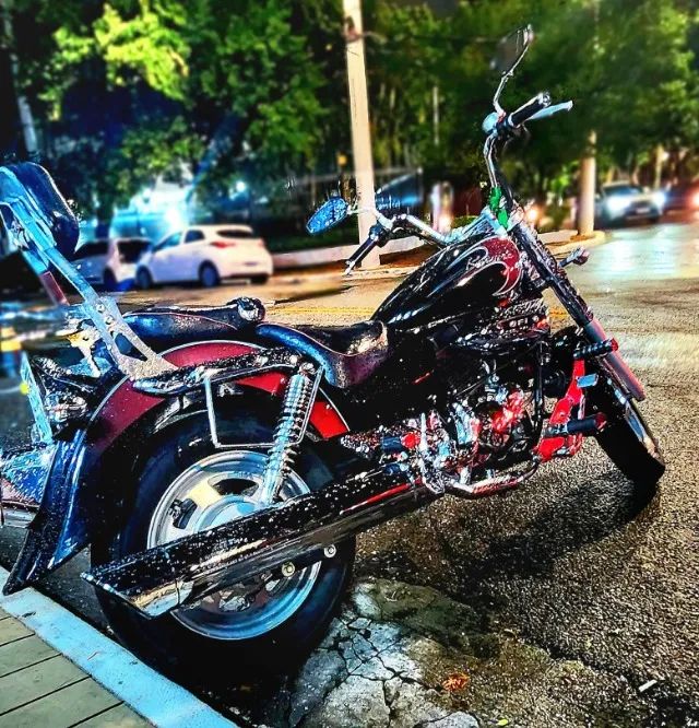 LKasinski Mirage 250 cc  - Foto 2