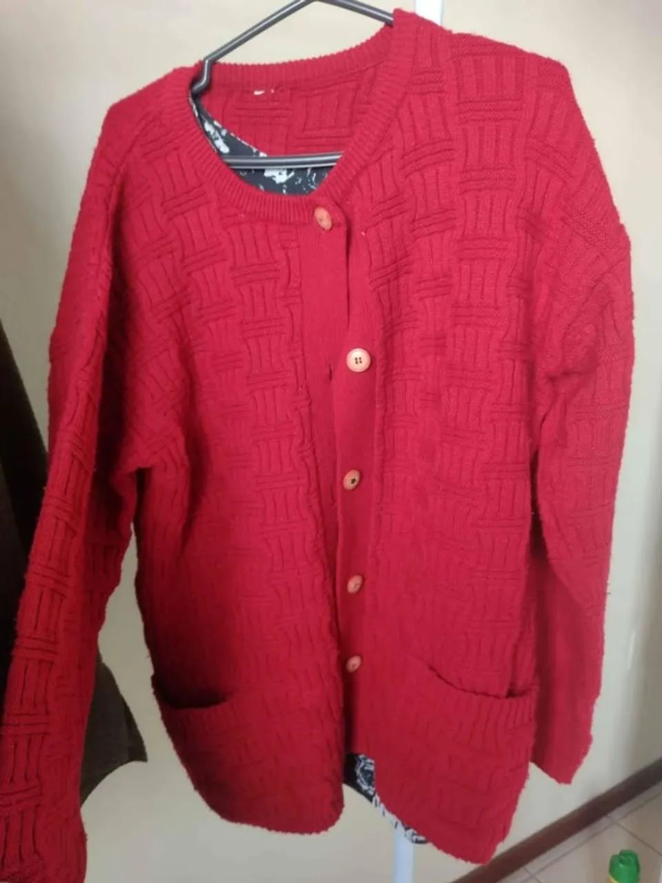 Casaco vermelho em tricot