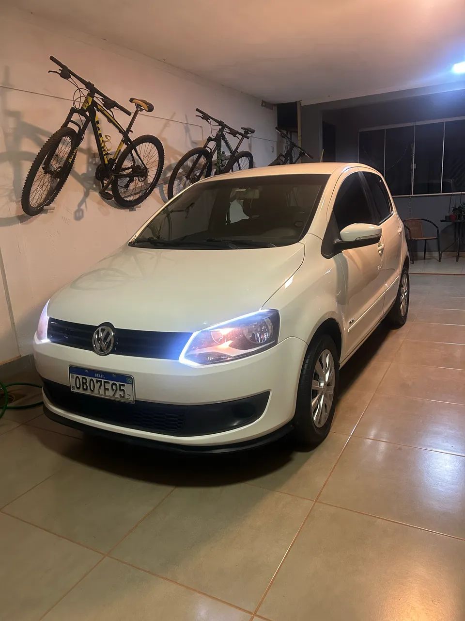 Volkswagen Fox Fox 1.6 Mi Total Flex 8V 5p 2014